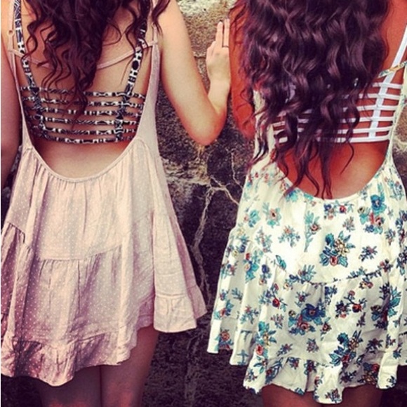 Brandy Melville Cream Floral Rose Print Tiered Ruffle Dress one size fits all - Picture 9 of 13